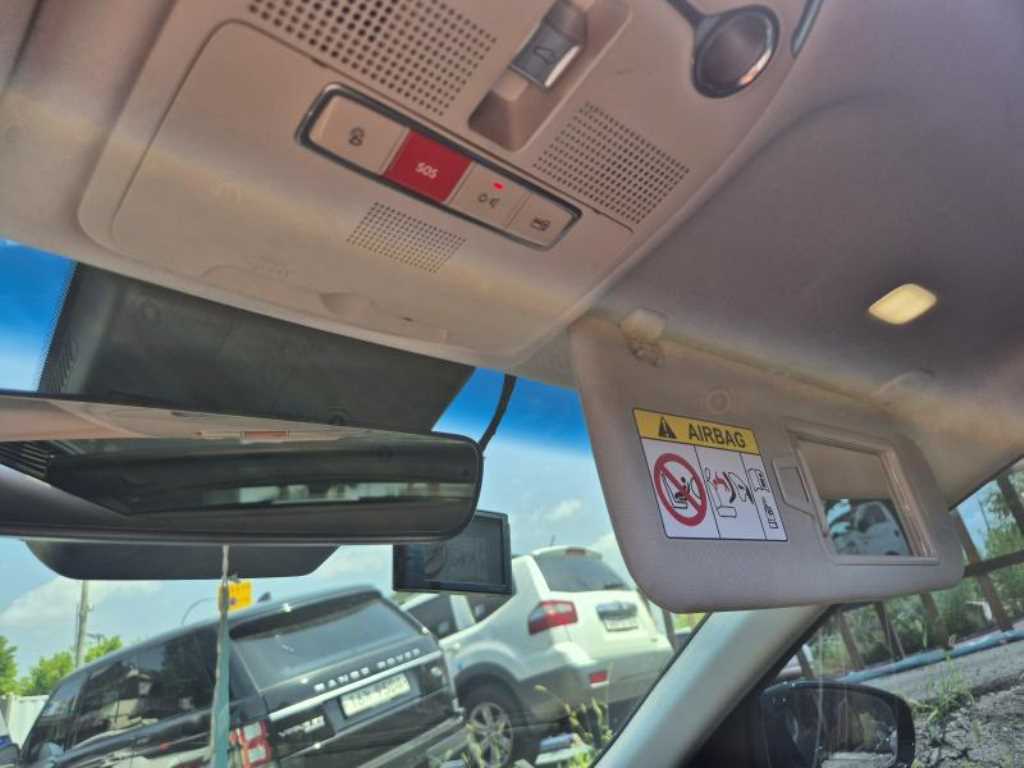 Hyundai Grandeur — photo 16