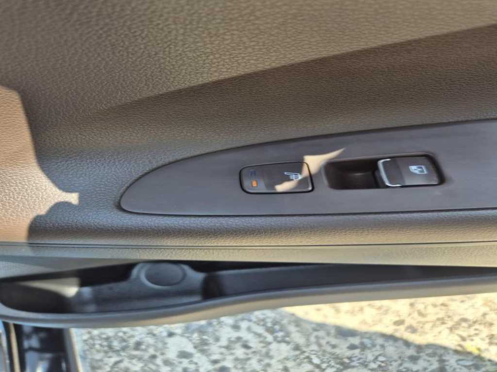Hyundai Grandeur — photo 19