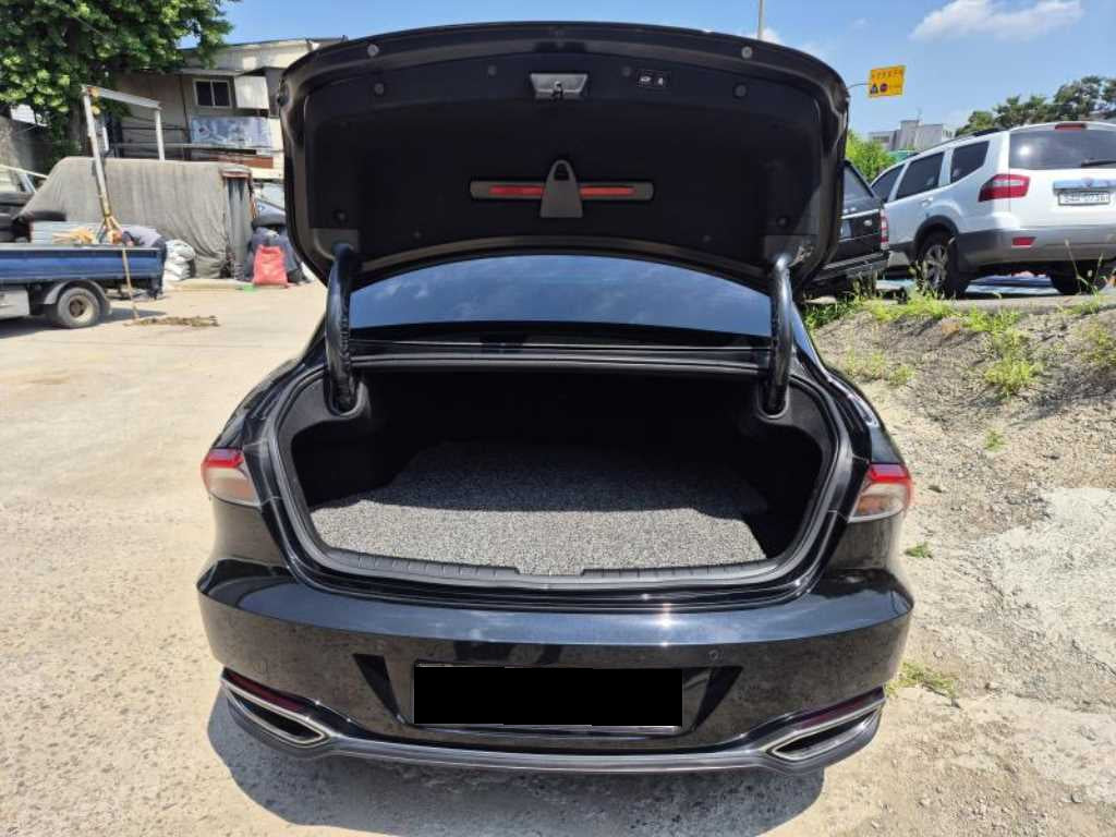 Hyundai Grandeur — photo 20