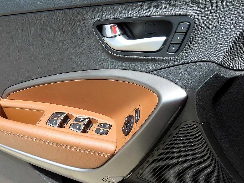 Hyundai Santafe — photo 11