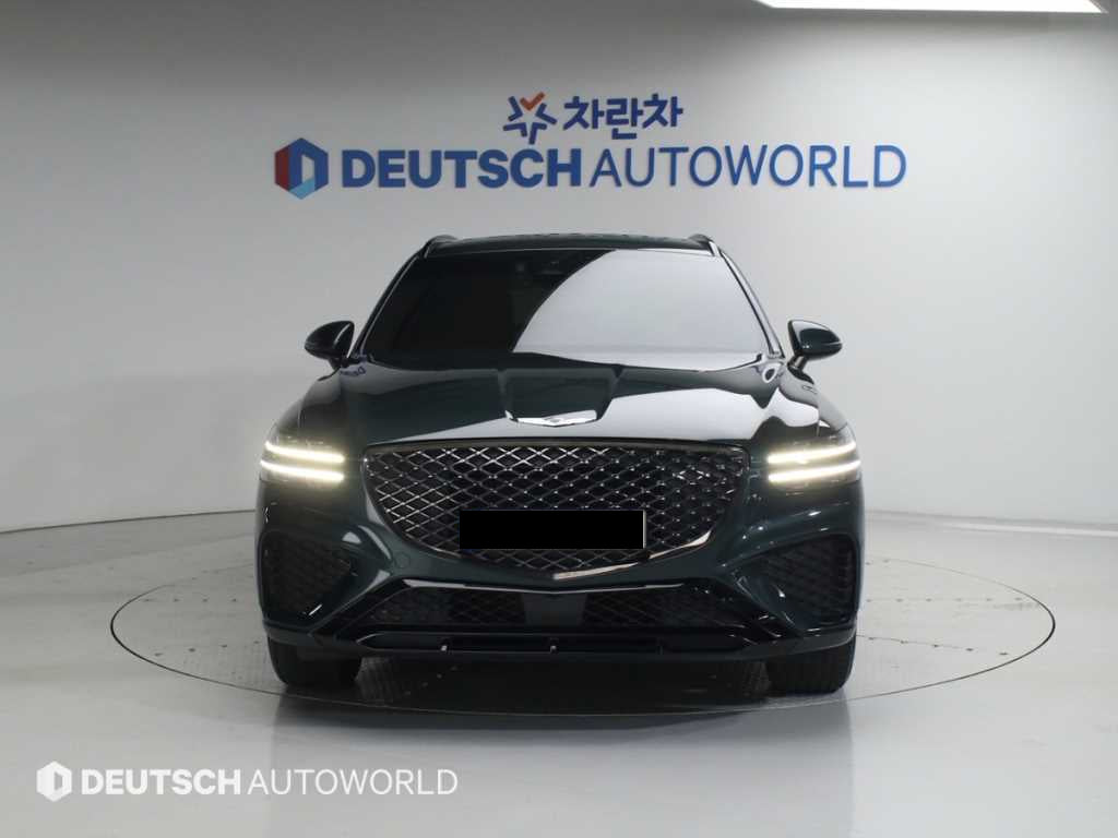 Genesis GV70 — photo 03