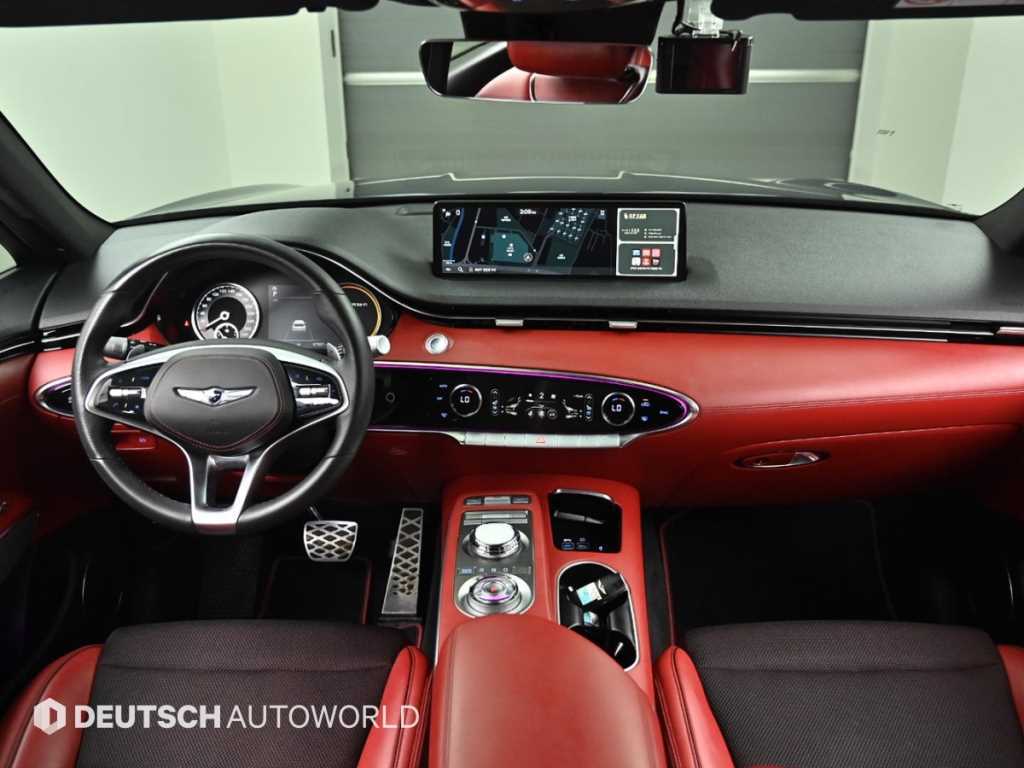 Genesis GV70 — photo 07