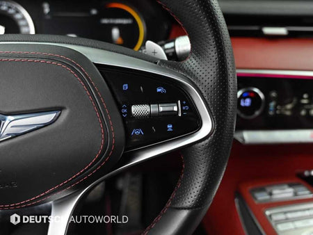 Genesis GV70 — photo 18