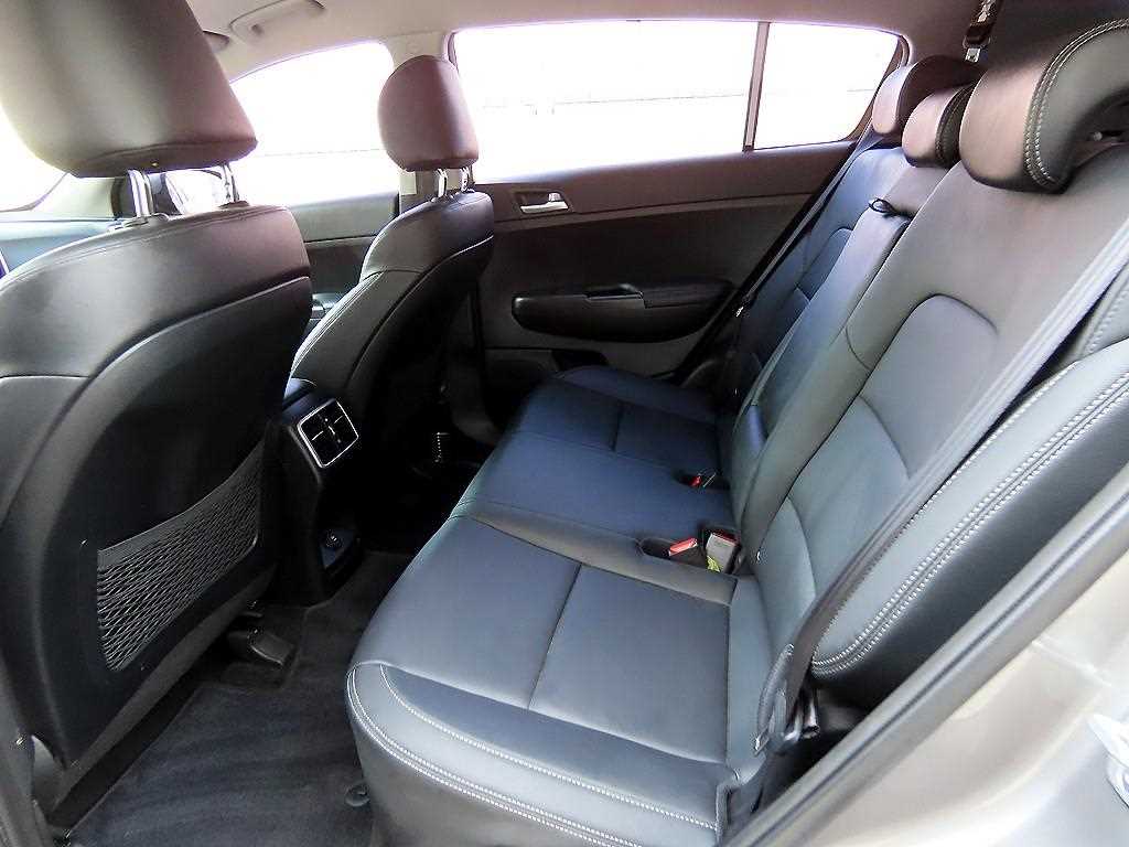 Kia Sportage — photo 06