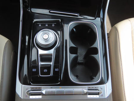 Kia Carnival — photo 14