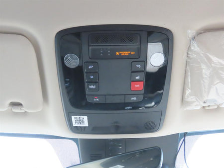 Kia Carnival — photo 18