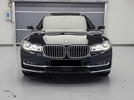 BMW 7-Series — photo 02