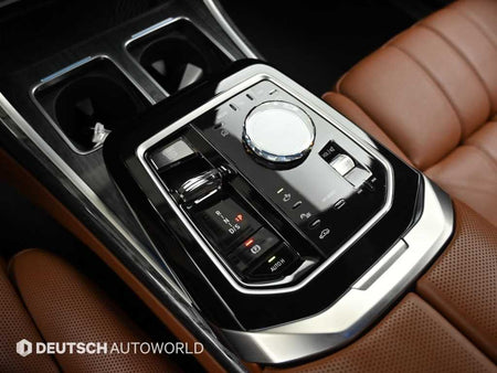 BMW 7-Series — photo 09