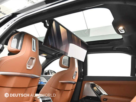 BMW 7-Series — photo 18