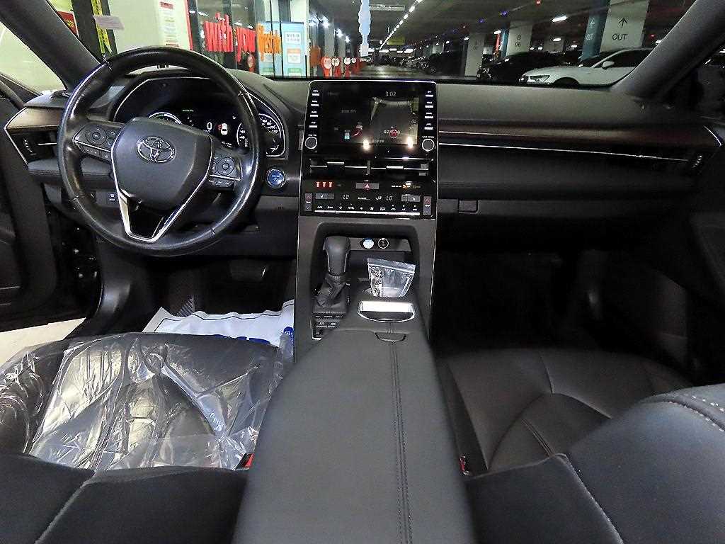 Toyota Avalon — photo 10