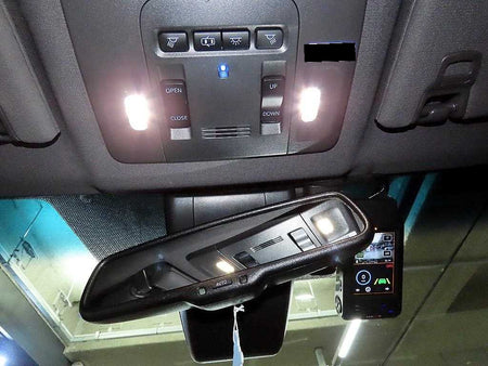 Toyota Avalon — photo 16