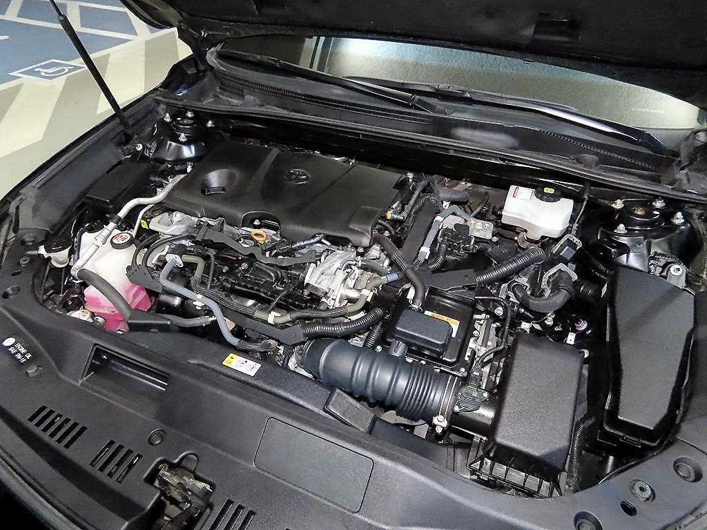 Toyota Avalon — photo 18