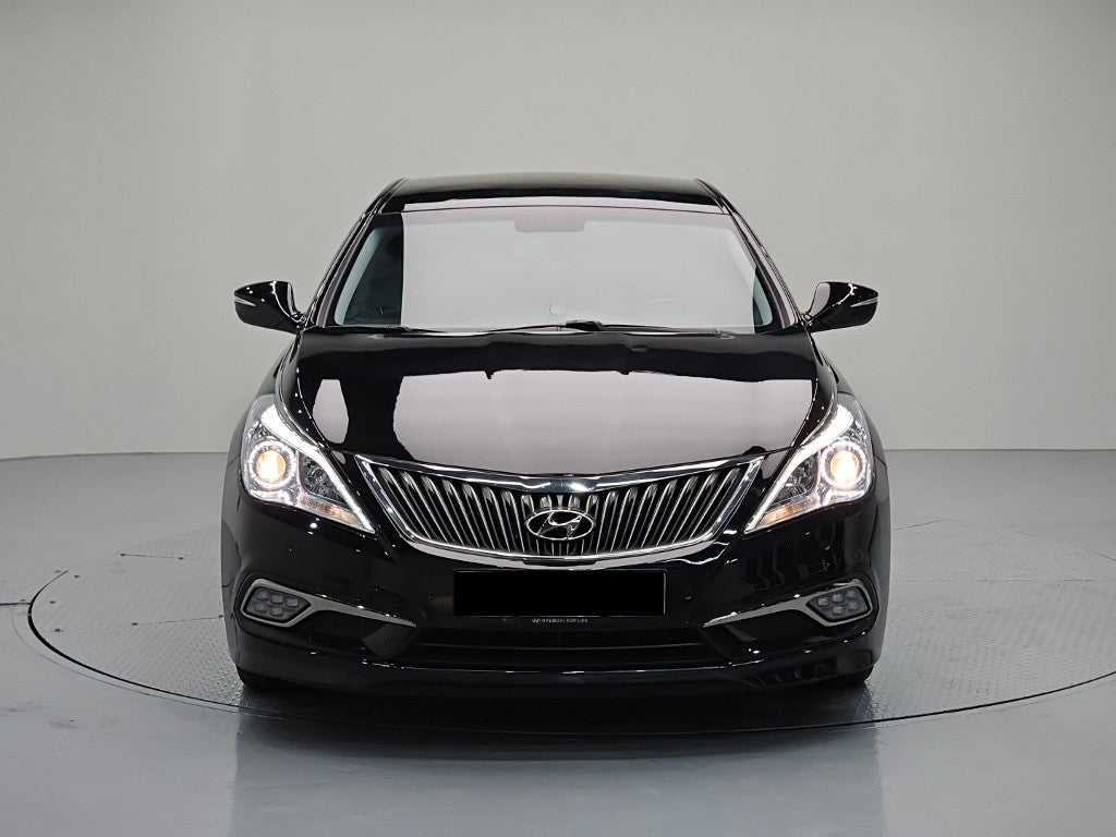 Hyundai Grandeur — photo 02