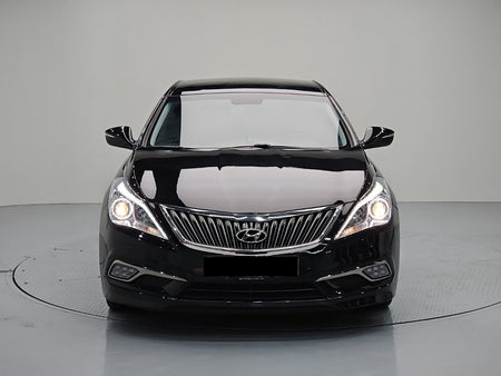 Hyundai Grandeur — photo 02