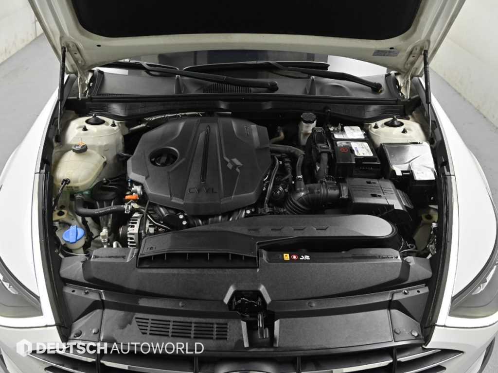 Hyundai Sonata — photo 06