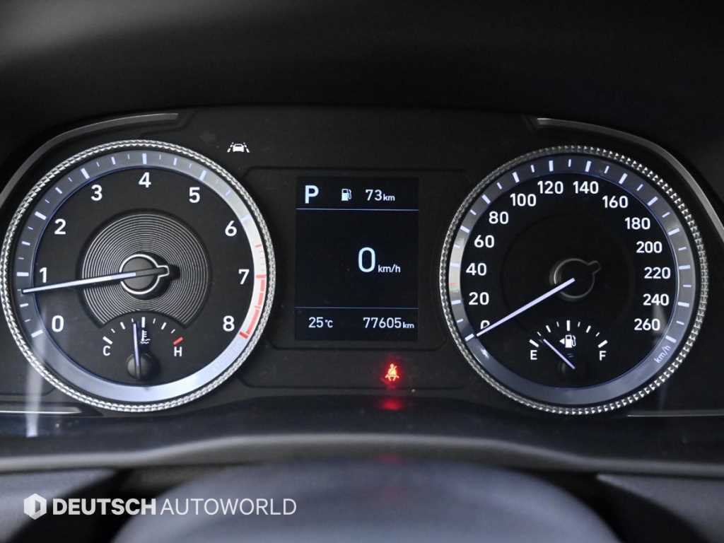 Hyundai Sonata — photo 08
