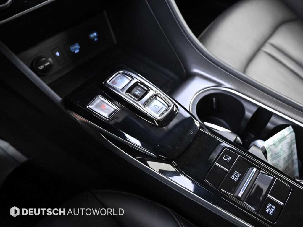 Hyundai Sonata — photo 09