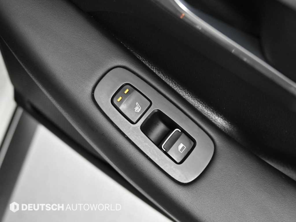 Hyundai Sonata — photo 16