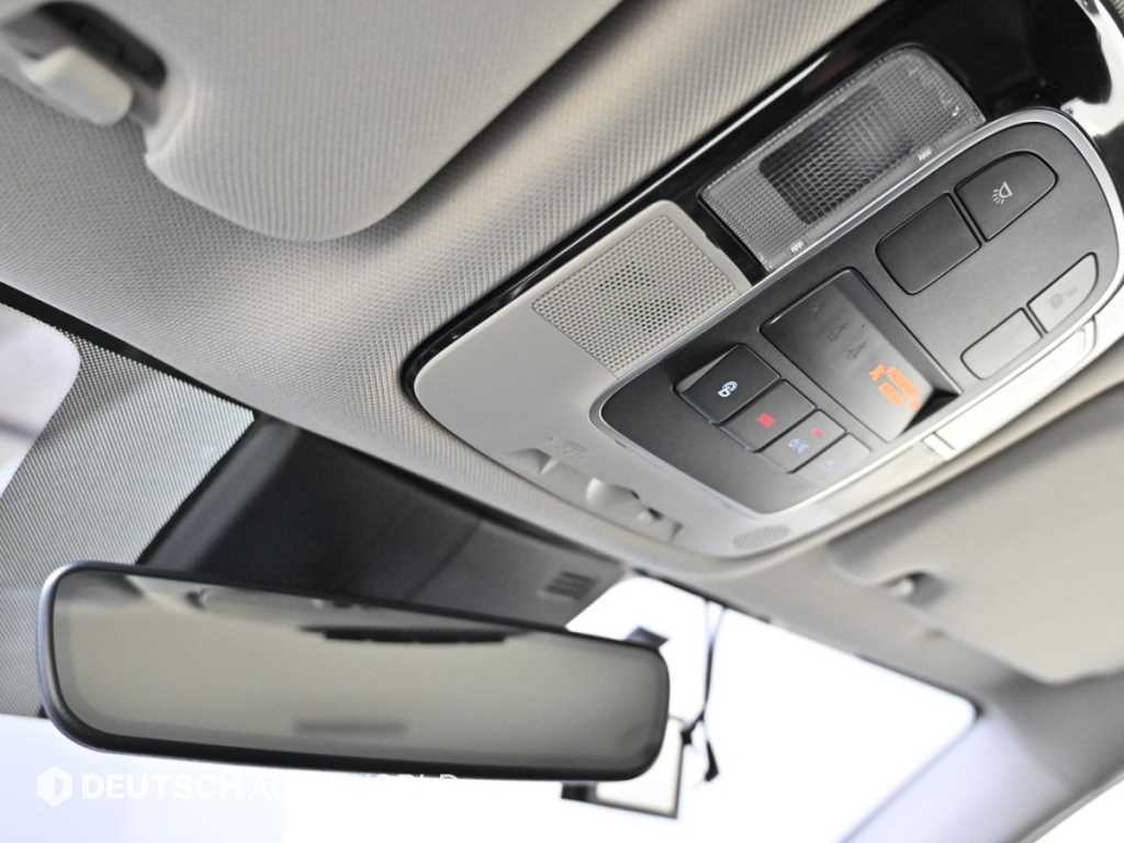 Hyundai Sonata — photo 18