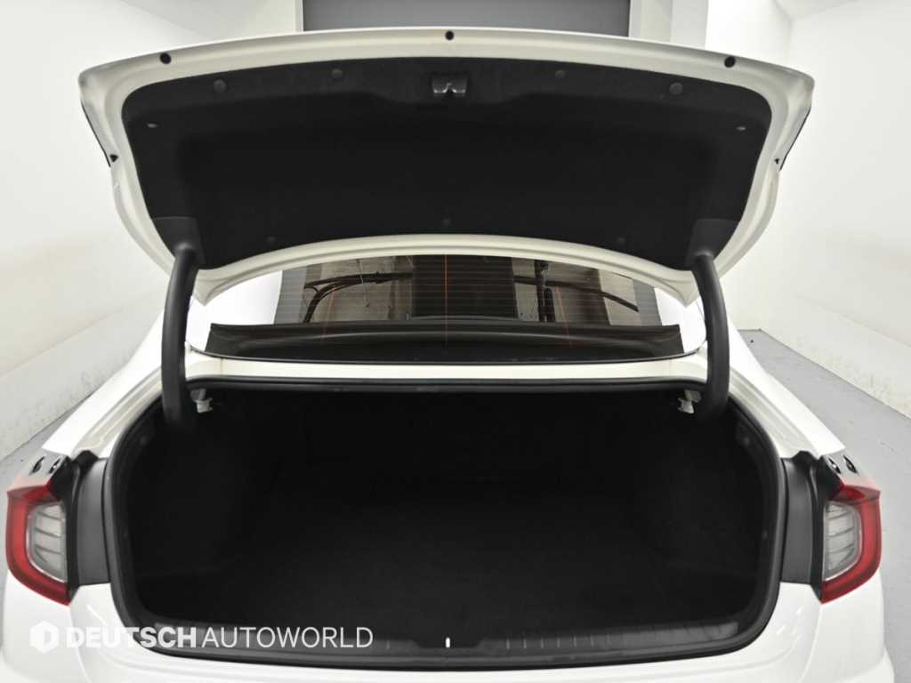 Hyundai Sonata — photo 19