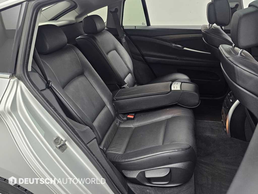 BMW Gran Turismo — photo 12