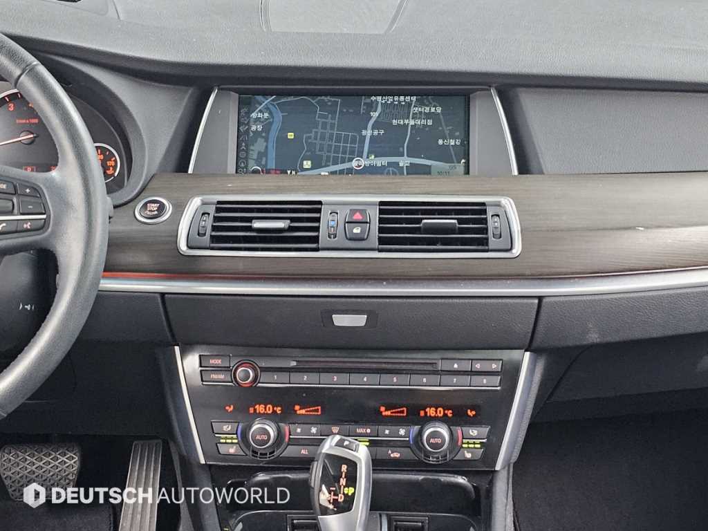 BMW Gran Turismo — photo 14