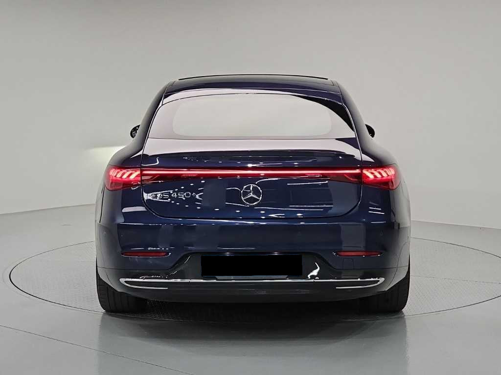 Mercedes-Benz EQS — photo 03