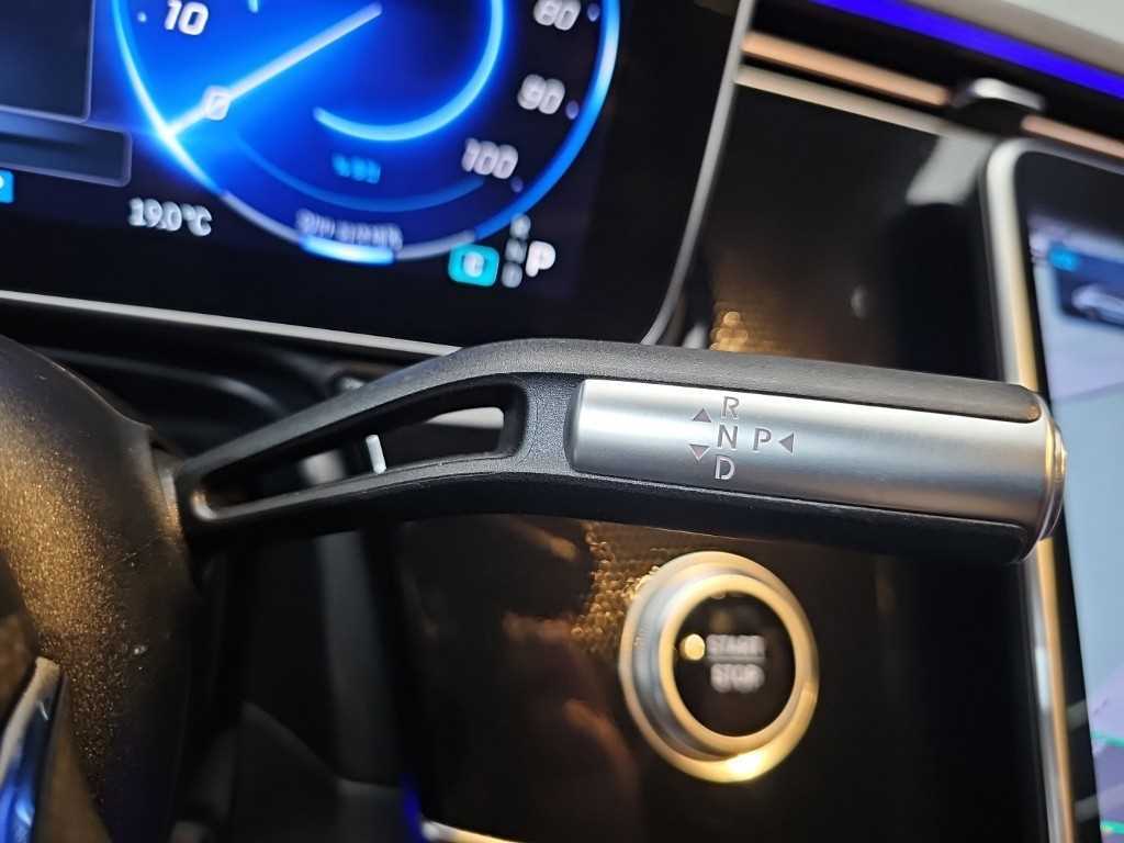 Mercedes-Benz EQS — photo 07