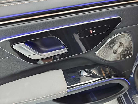 Mercedes-Benz EQS — photo 12