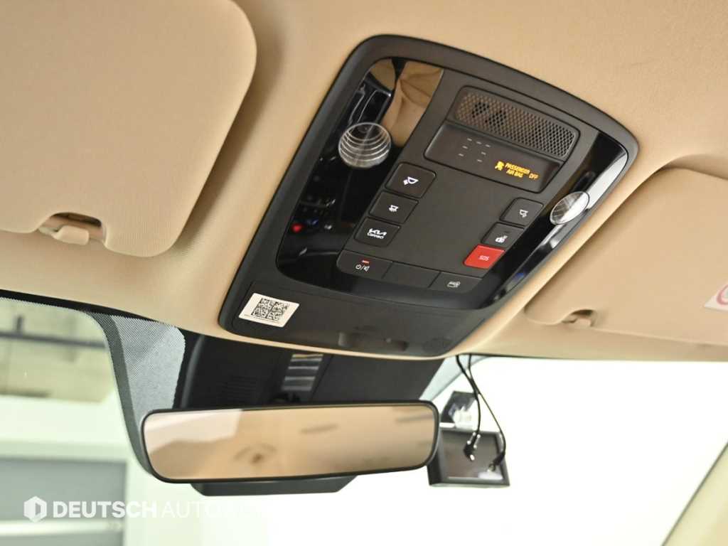 Kia Carnival — photo 18