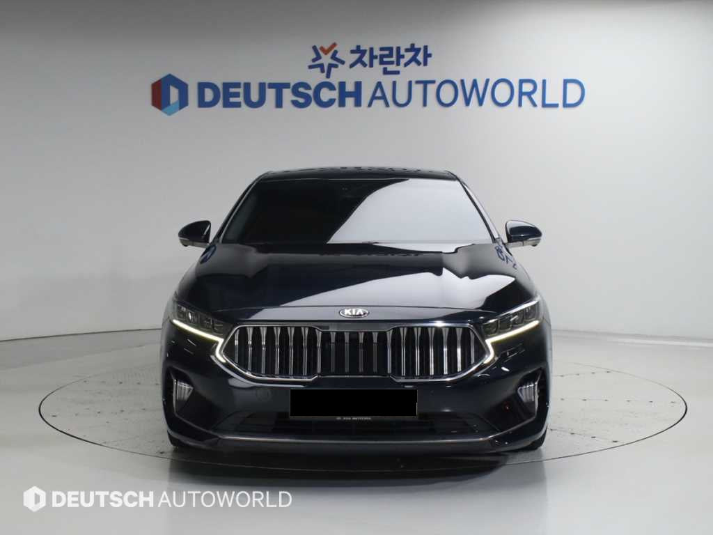 Kia K7 — photo 03