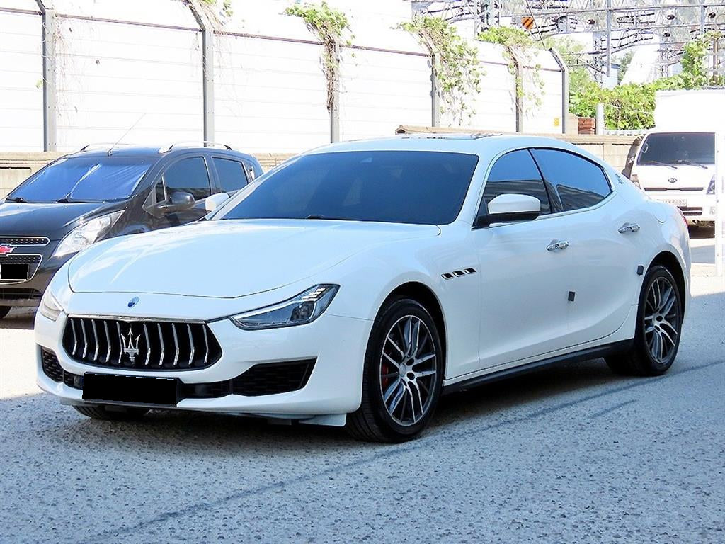 Maserati Ghibli — photo 02