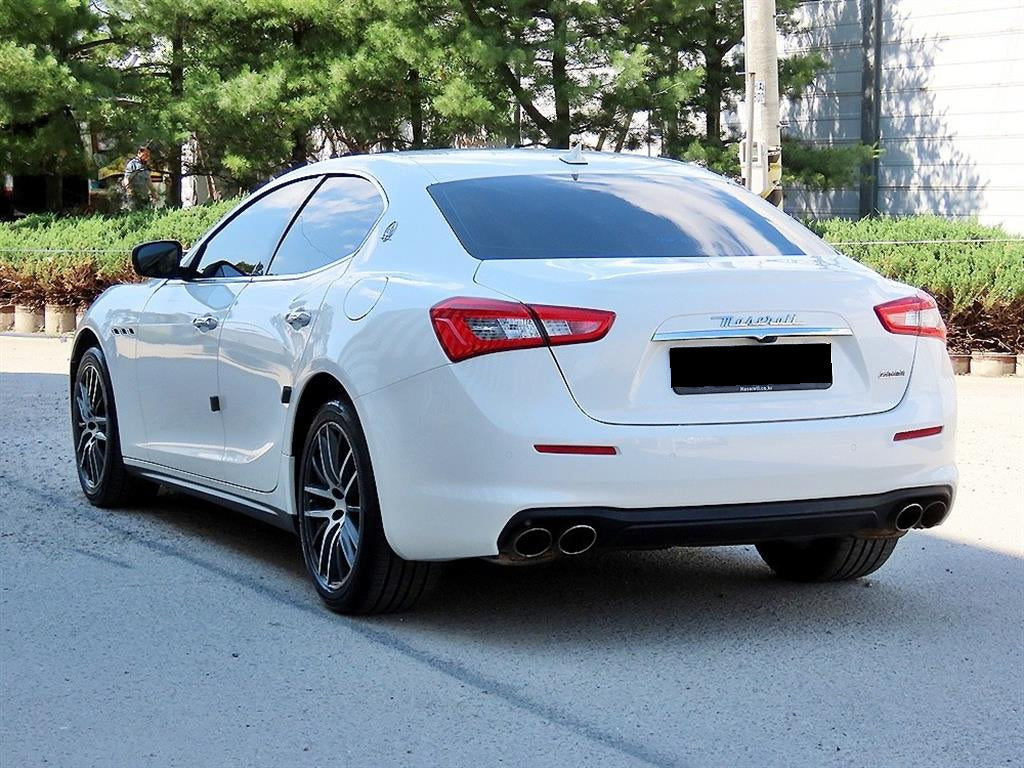 Maserati Ghibli — photo 03