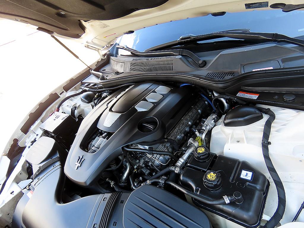 Maserati Ghibli — photo 19