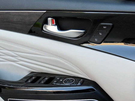 Kia K7 — photo 11