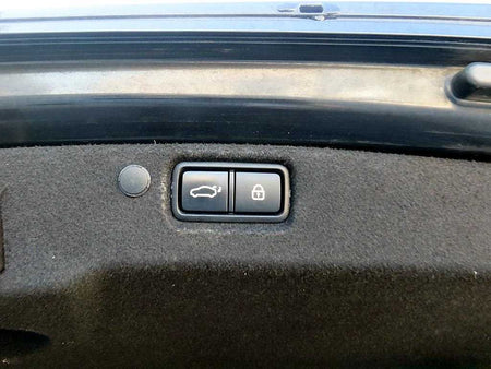 Kia K7 — photo 18