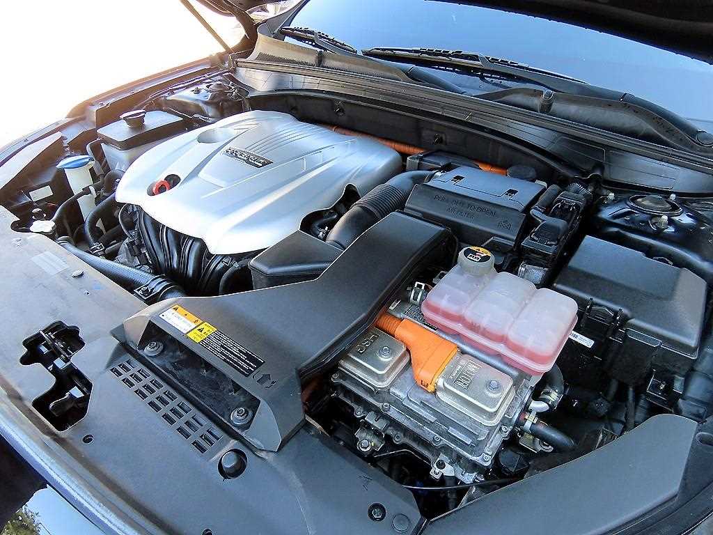 Kia K7 — photo 19