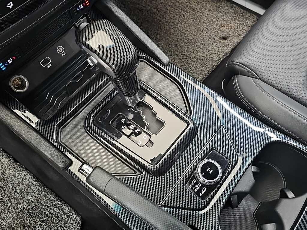 KGM Rexton — photo 08