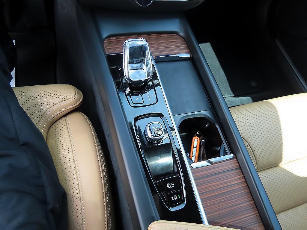 Volvo V60 — photo 11