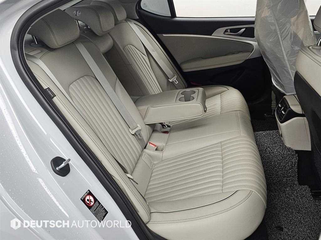 Genesis G70 — photo 12