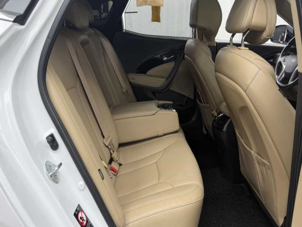 Hyundai Grandeur — photo 16