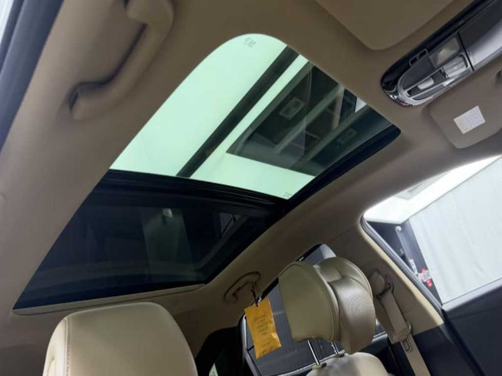 Hyundai Grandeur — photo 18