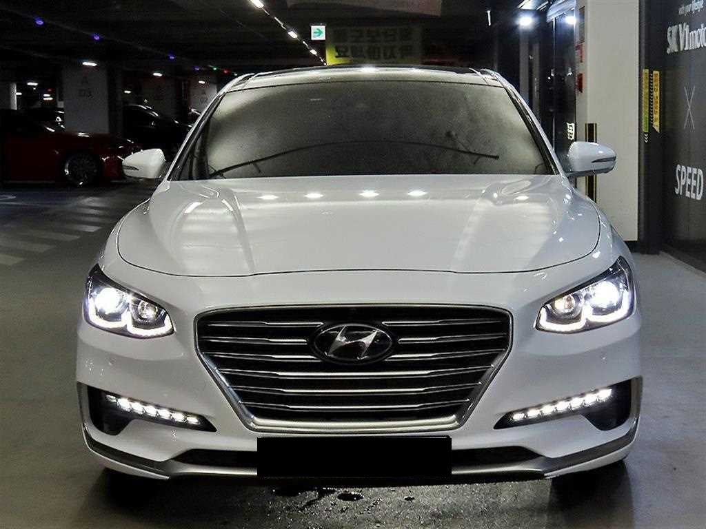 Hyundai Grandeur — photo 03