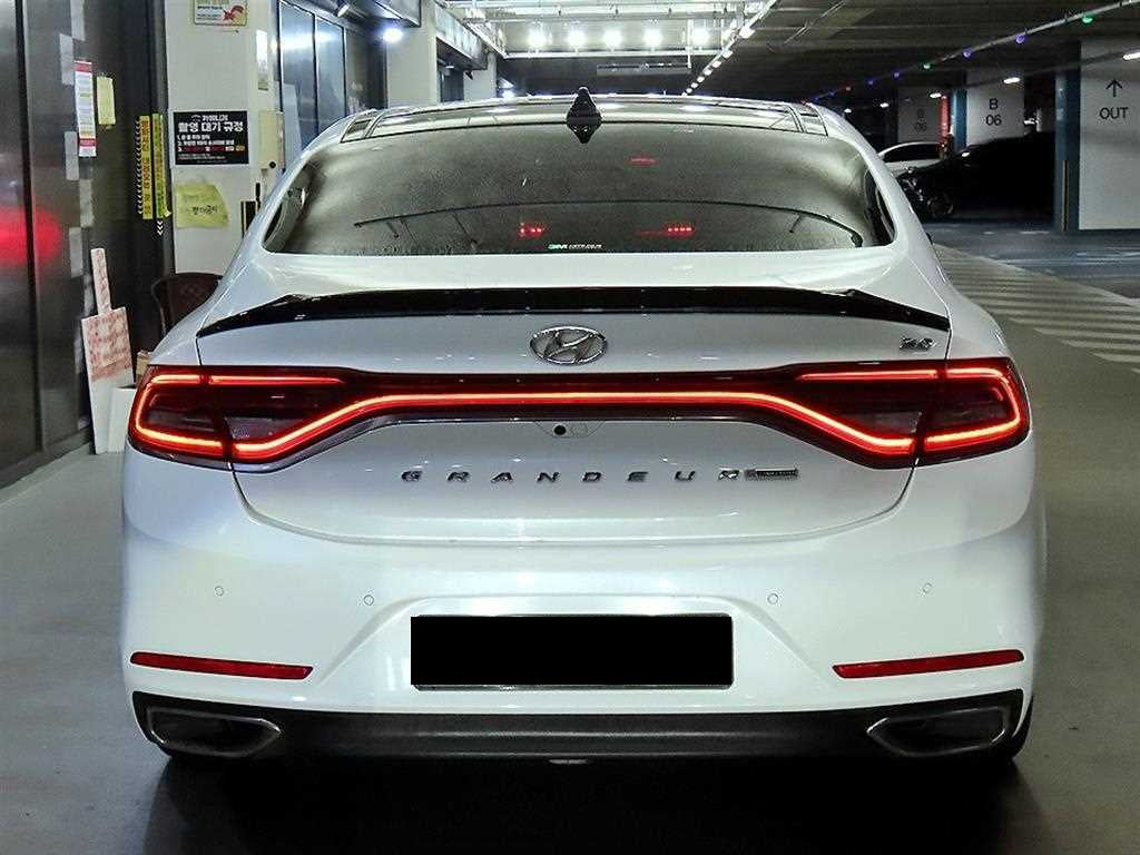 Hyundai Grandeur — photo 06