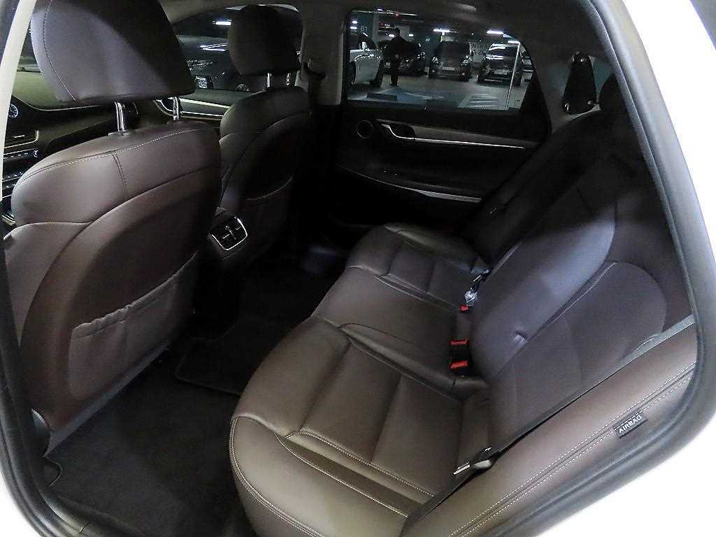 Hyundai Grandeur — photo 08