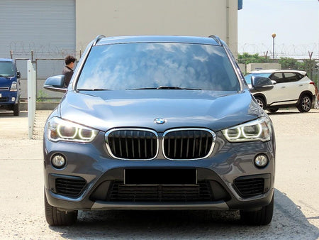 BMW X1 — photo 01
