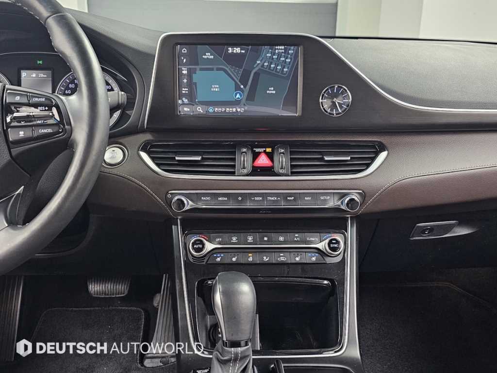Hyundai Grandeur — photo 06