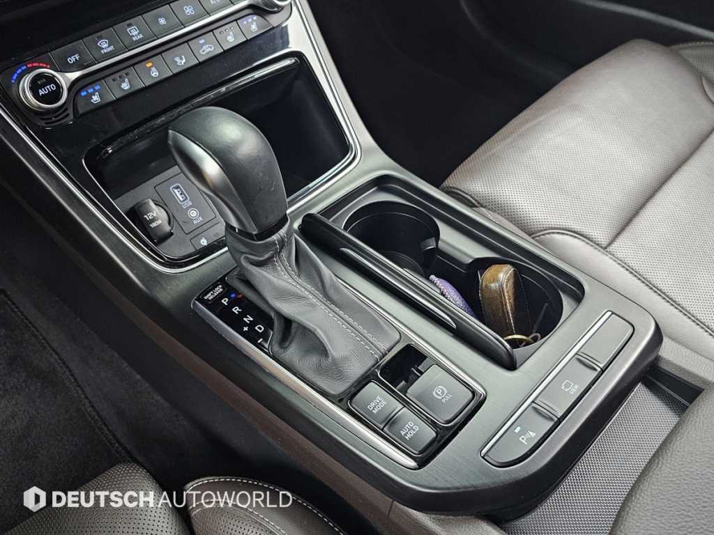 Hyundai Grandeur — photo 12