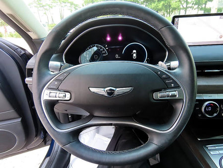Genesis G80 — photo 08