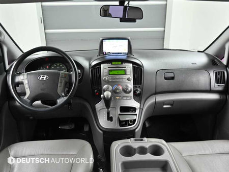 Hyundai Starex — photo 07